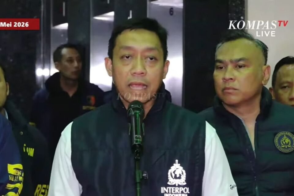 Polri dan Kepolisian China Tukar Buronan, 3 WN China Ditukar 1 WNI