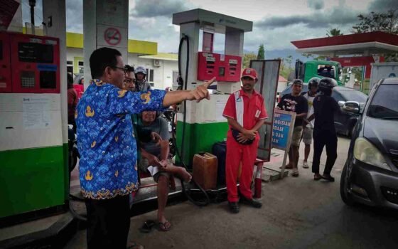 Bupati Rum Pagau Sidak SPBU Tilamuta